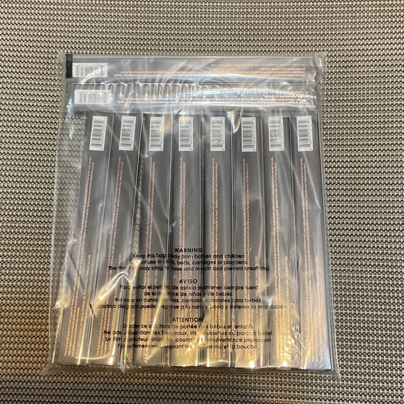 Design Define Brow Brush Bundle in Black with Taupe Accents - Picture 2 of 2